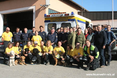 Gruppenfoto der Suchmannschaft